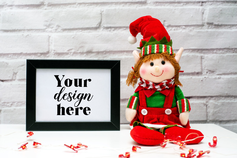 christmas-frame-mockup-elf-mockup-49-holiday-mockup