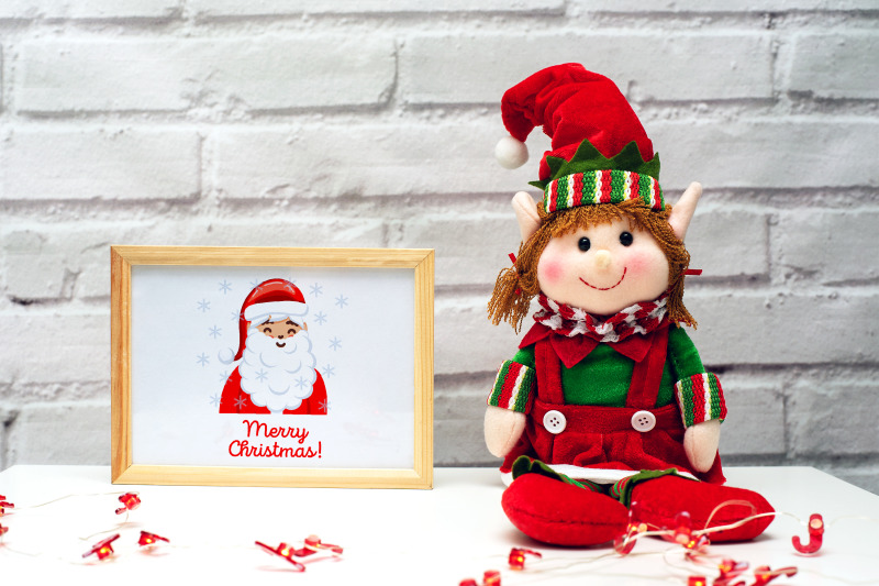christmas-frame-mockup-elf-mockup-55-holiday-mockup