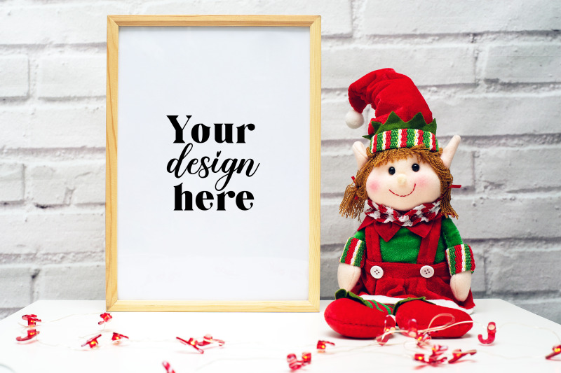 christmas-frame-mockup-elf-mockup-60-holiday-mockup