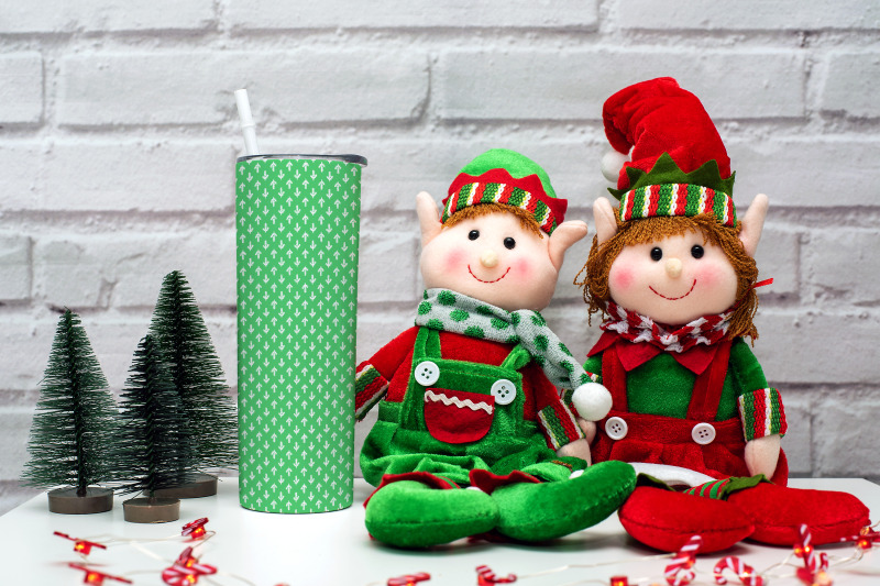christmas-20oz-tumbler-mockup-elf-mockup-64-holiday-mockup-skinny-t