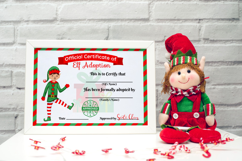 christmas-frame-mockup-elf-mockup-74-holiday-mockup