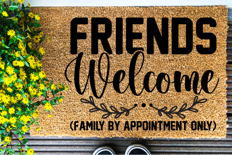 sd0004-5-friends-welcome-family-by-appointment-only