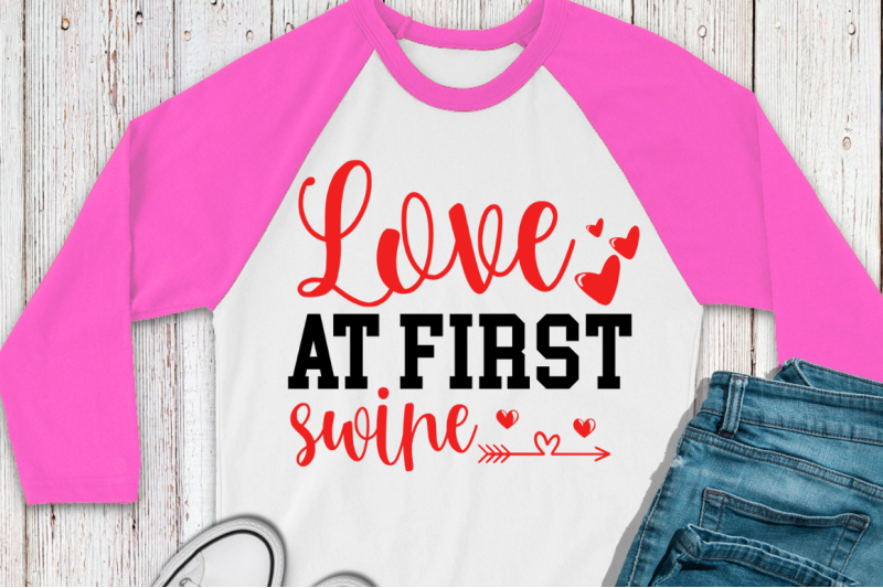 sd0014-14-love-at-first-swipe