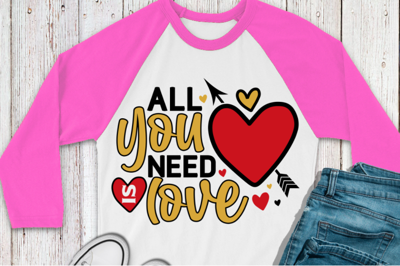 sd0017-1-all-you-need-is-love