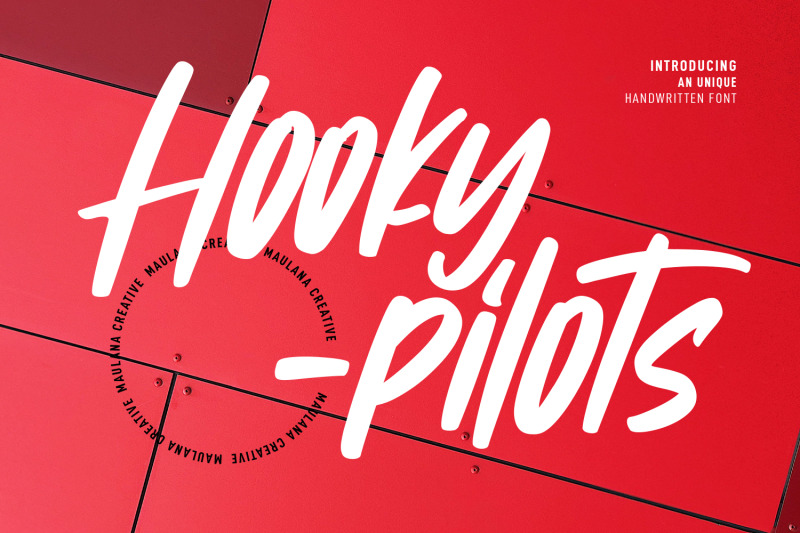 hookypilots-unique-handwritten-font