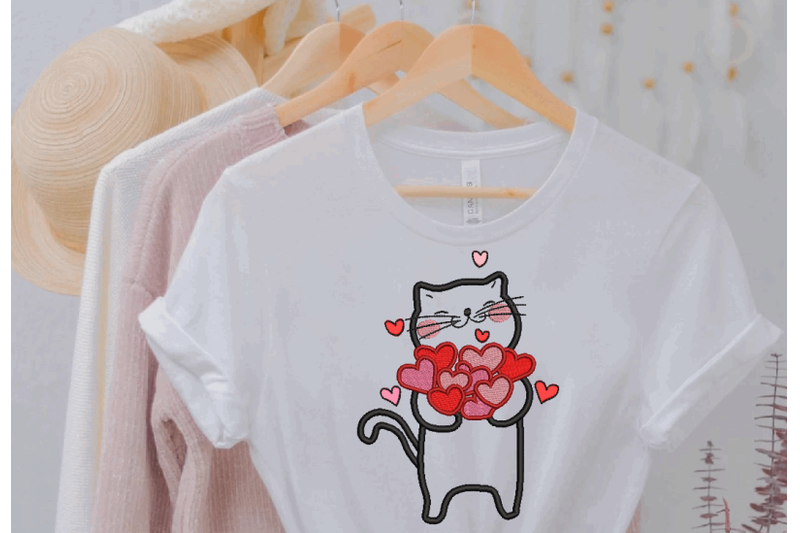 valentine-cat-with-hearts-machine-embroidery-design