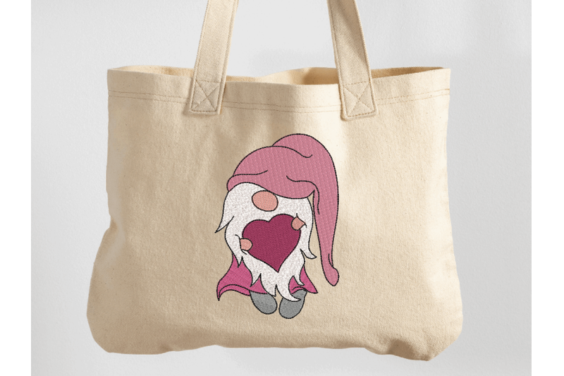 valentine-gnome-with-heart-machine-embroidery-design