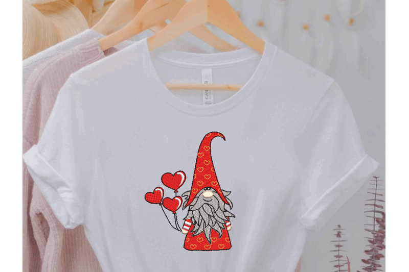 valentine-gnome-with-heart-balloons-machine-embroidery-design