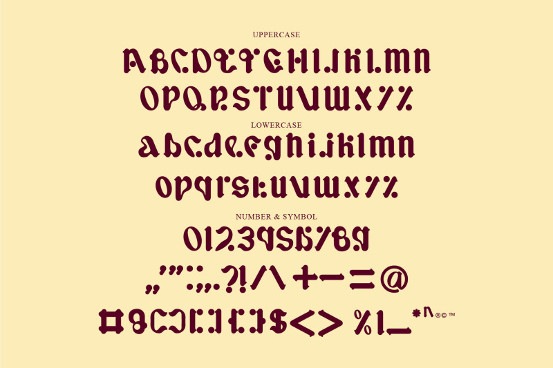 ecuador-modern-retro-typeface