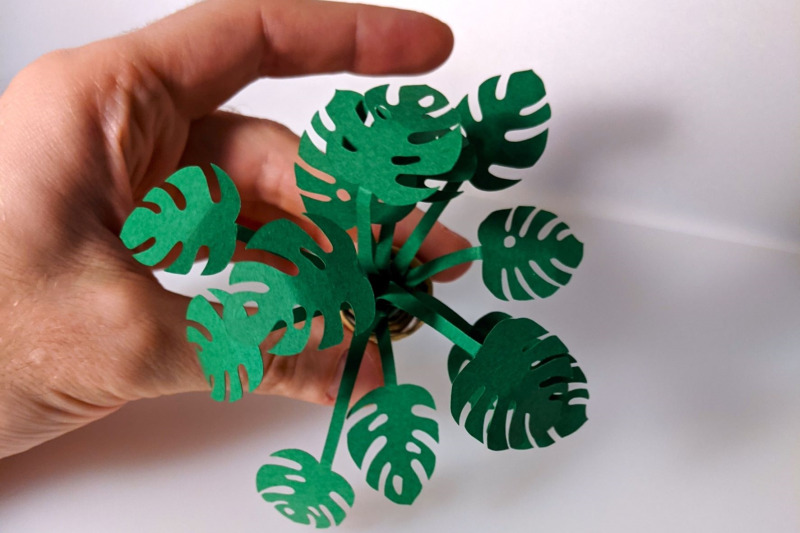 mini-monstera-template-rolled-papercraft-diy