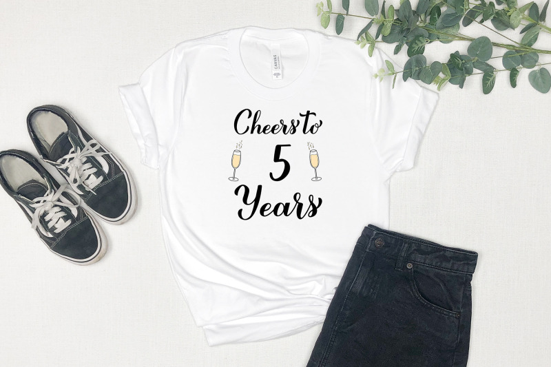 cheers-to-5-years-svg-5th-birthday-anniversary-party-decor