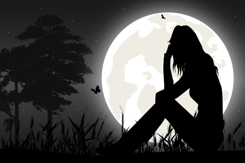 cute-girl-and-moon-silhouette