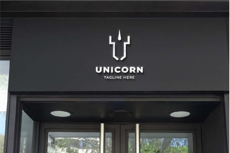 unicorn-minimalist-logo