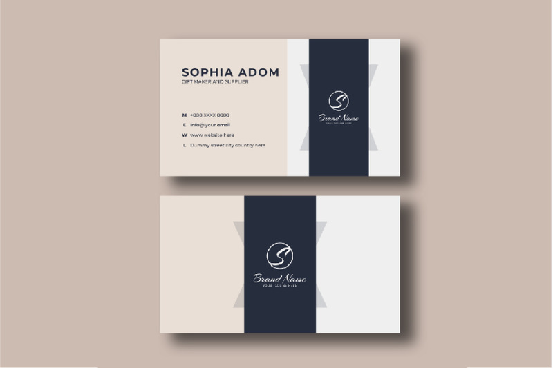 clean-and-modern-feminine-business-card