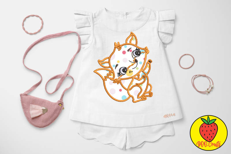 cute-fox-embroidery-design