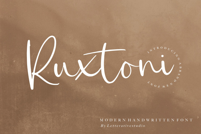 ruxtoni-modern-handwritten-font
