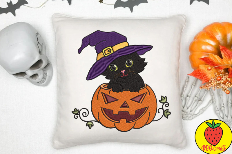 black-cat-and-pumpkin-embroidery