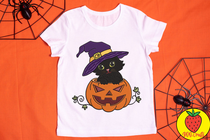 black-cat-and-pumpkin-embroidery