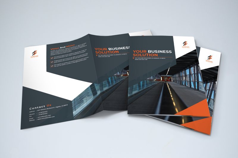 bifold-creative-business-brochure-template