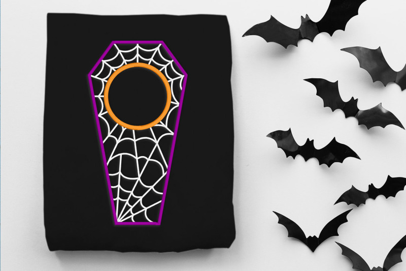 halloween-cobweb-coffin-round-monogram-frame-embroidery