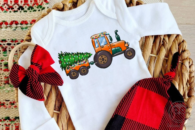 christmas-tree-on-the-tractor-png