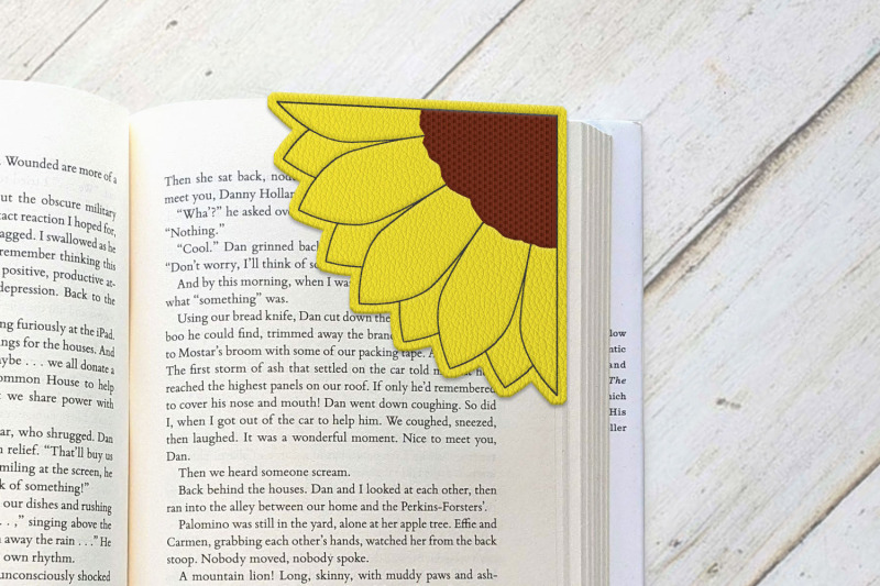 ith-sunflower-corner-bookmark-applique-embroidery