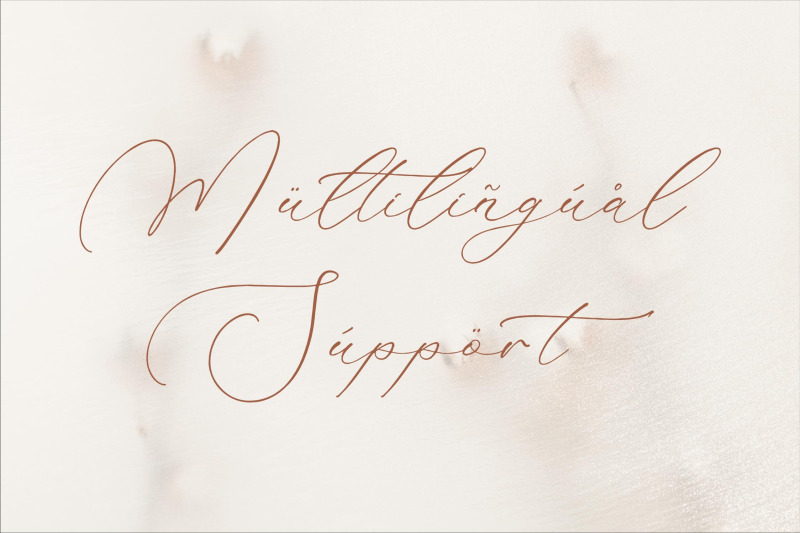 madyntha-geradine-chic-calligraphy