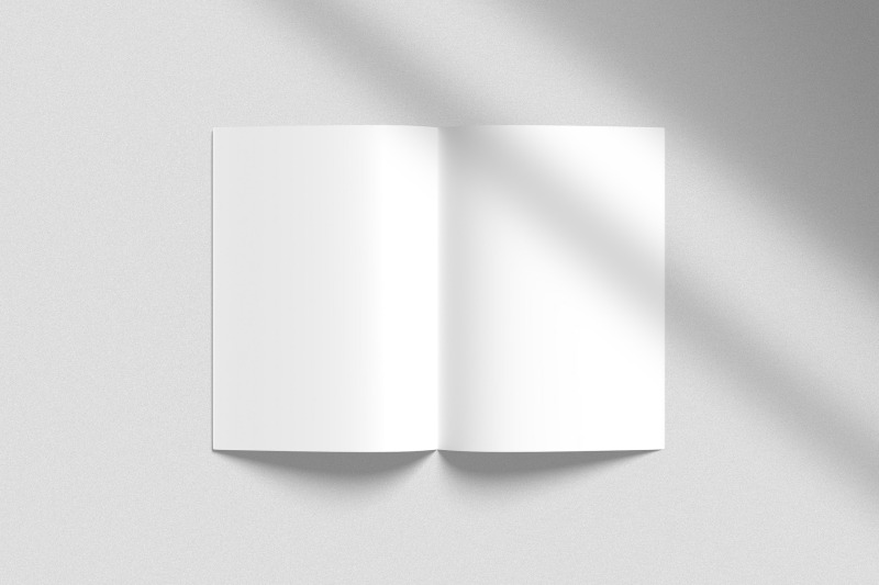 minimal-brochure-mockup