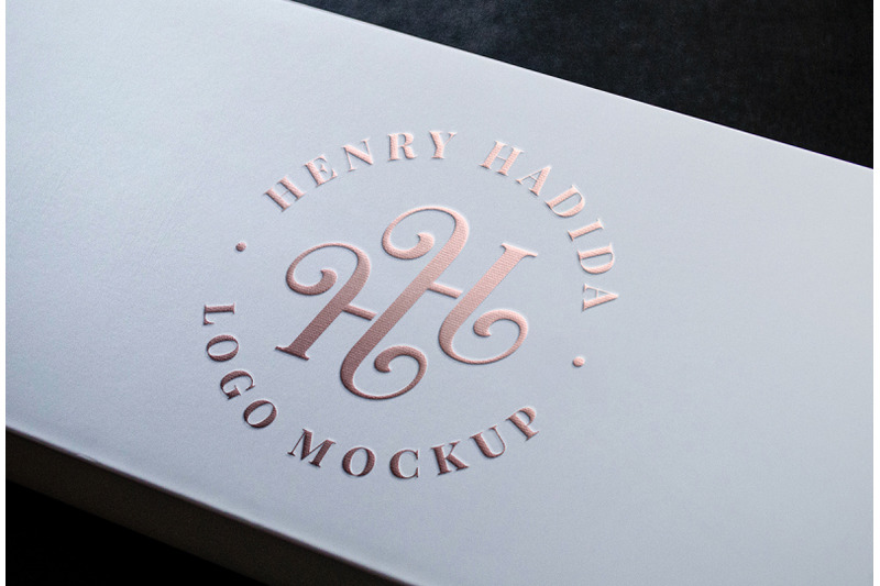 rose-gold-logo-mockup-on-white-box