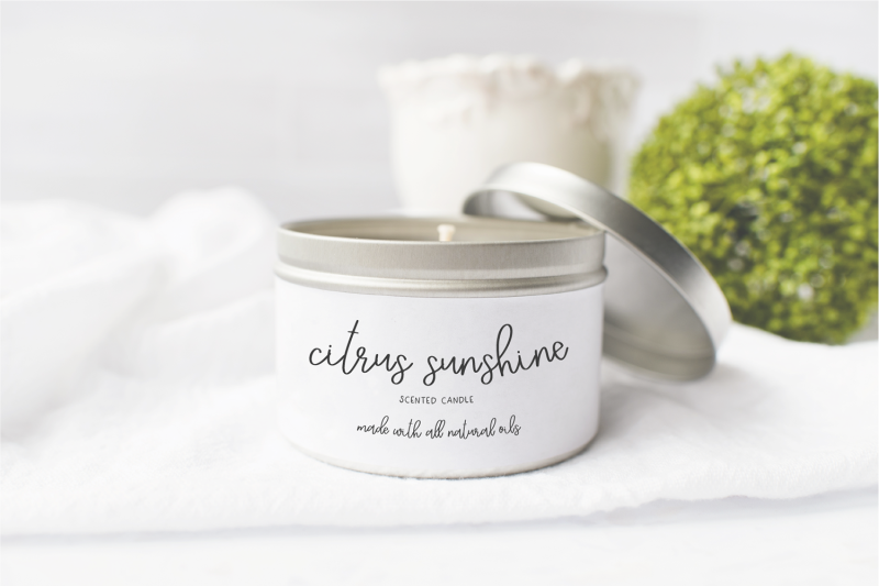 skylight-beautiful-elegant-cursive-font