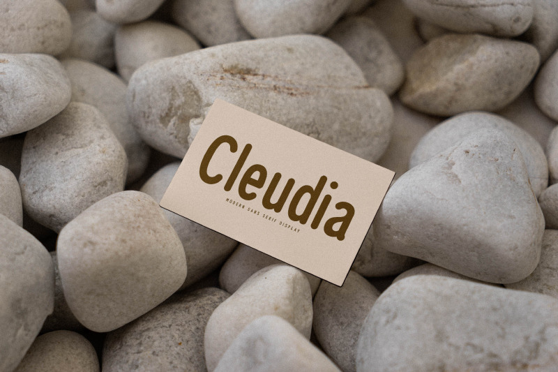 cleudia-typeface