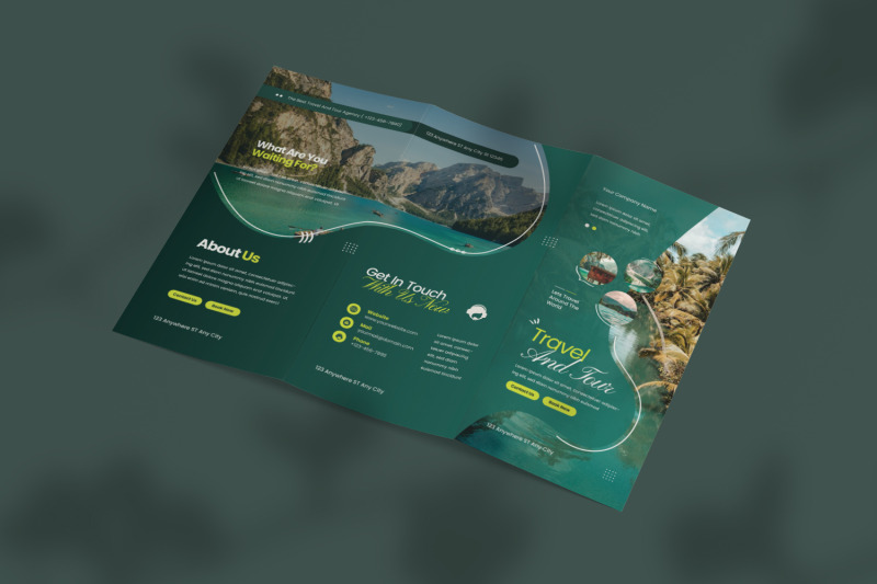 travelso-trifold-brochure