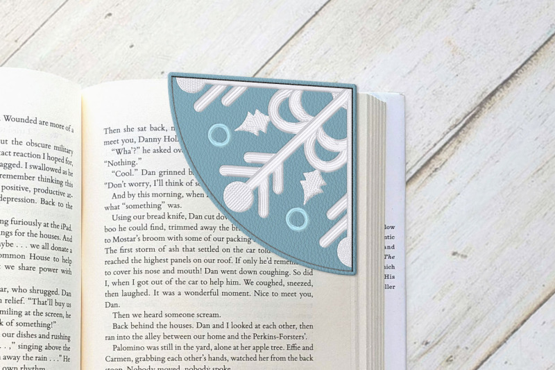 ith-snowflake-corner-bookmark-applique-embroidery