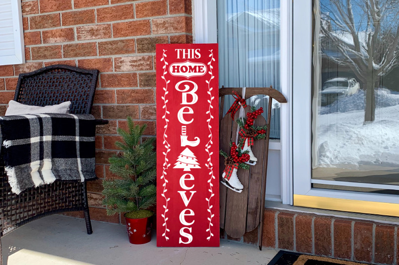 this-home-believes-christmas-porch-sign-svg