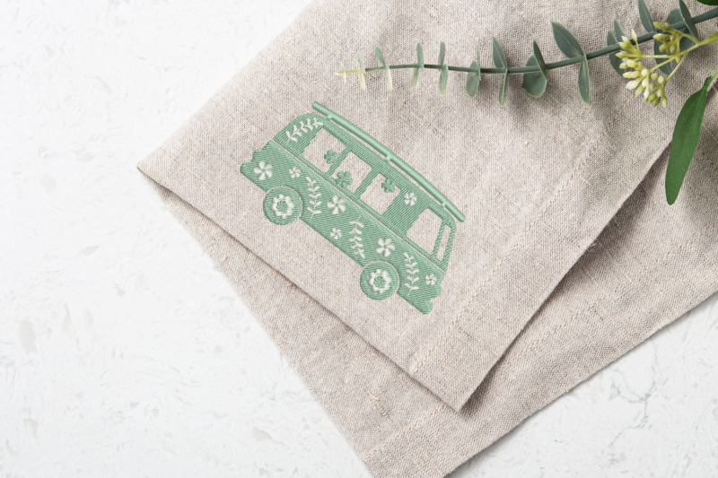 hippie-bus-for-machine-embroidery