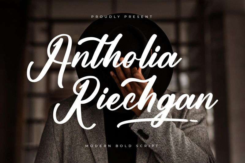 antholia-riechgan-modern-bold-script