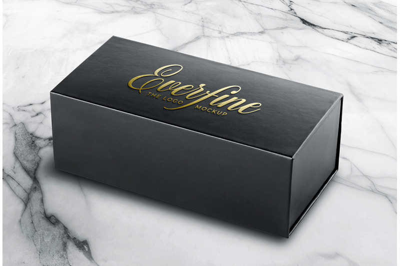 gold-foil-logo-mockup-luxe-black-jewelry-box