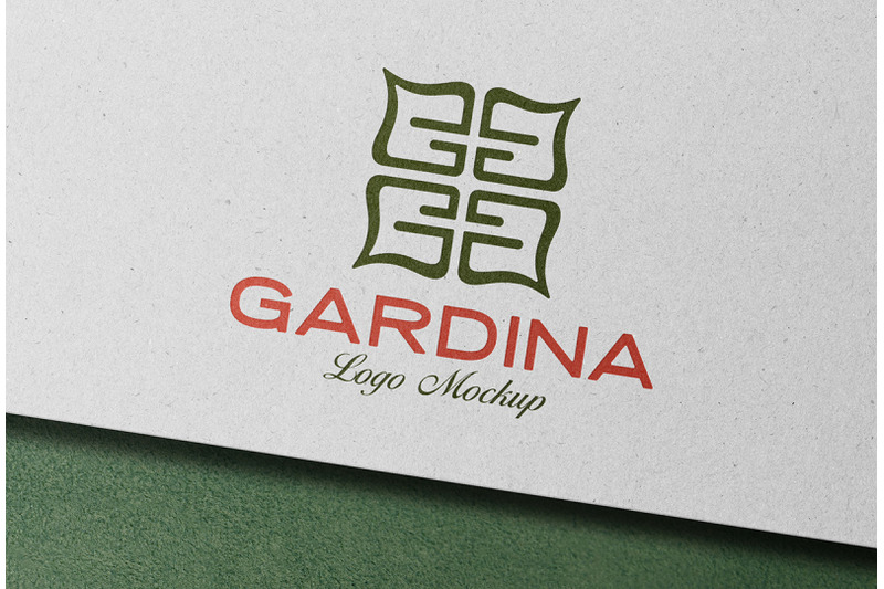 logo-mockup-white-card