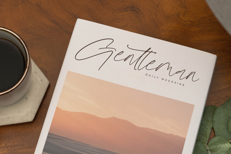 gilberons-knighten-elegant-signature-script