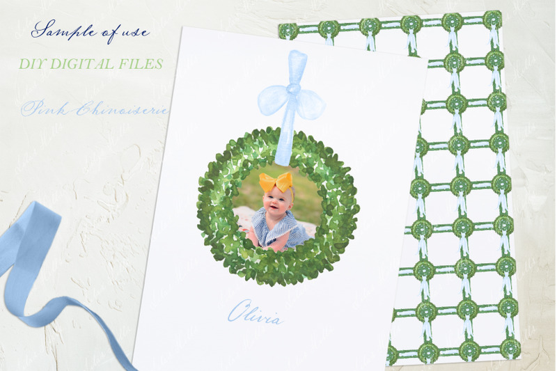 green-wreaths-frames-with-blue-bow