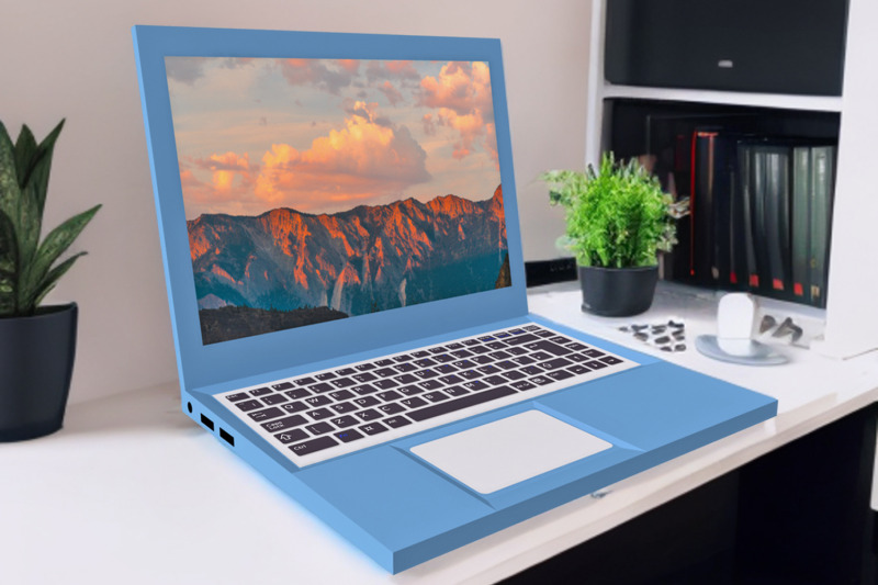 diy-laptop-photo-frame-3d-papercraft