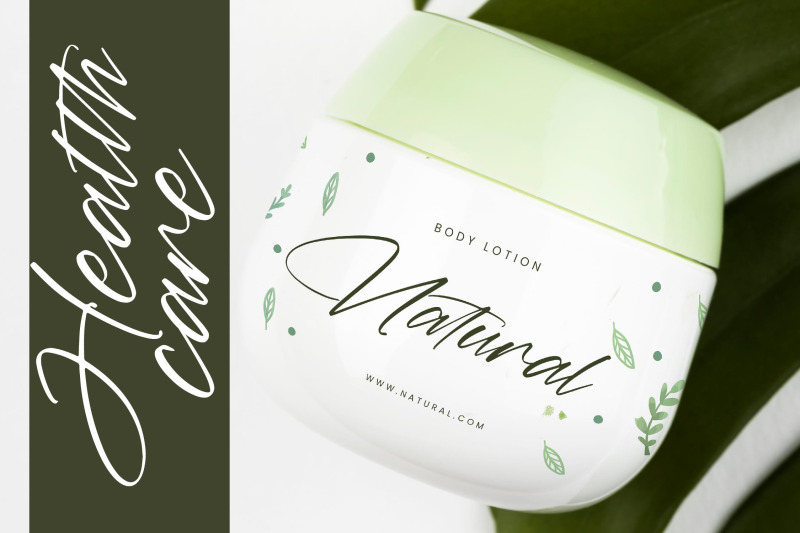 marie-glachith-beautiful-script-font