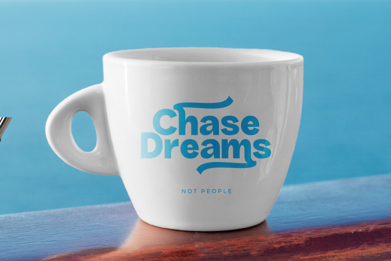 chase-dreams-display-sans-serif-font