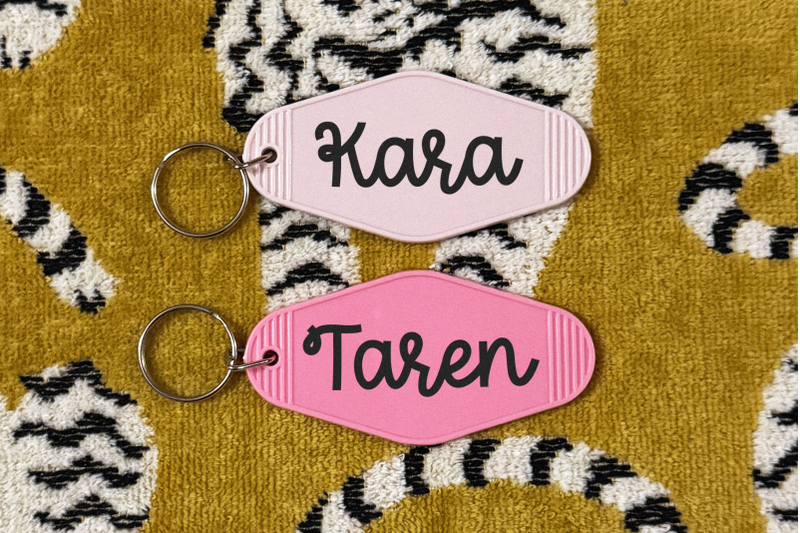 harlie-cute-script-font