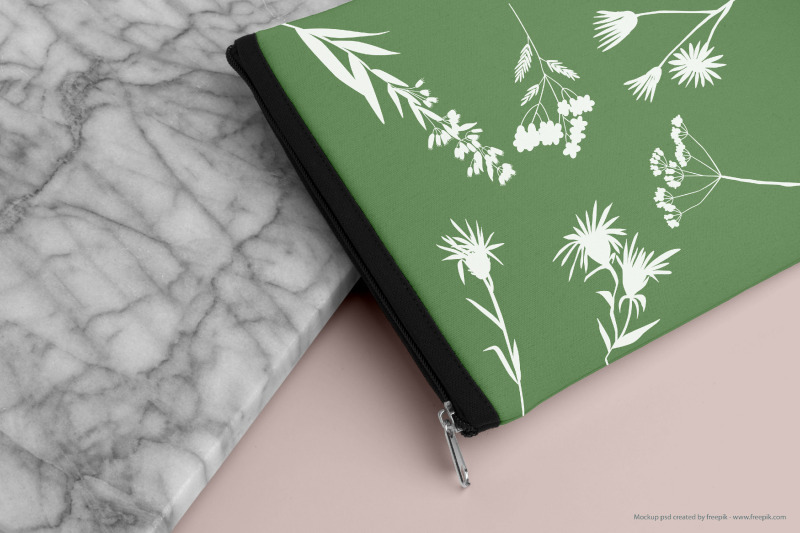 white-wild-flowers-hand-drawn-meadow-plants-leaves-fern
