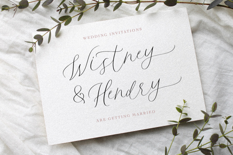adeline-modern-light-calligraphy