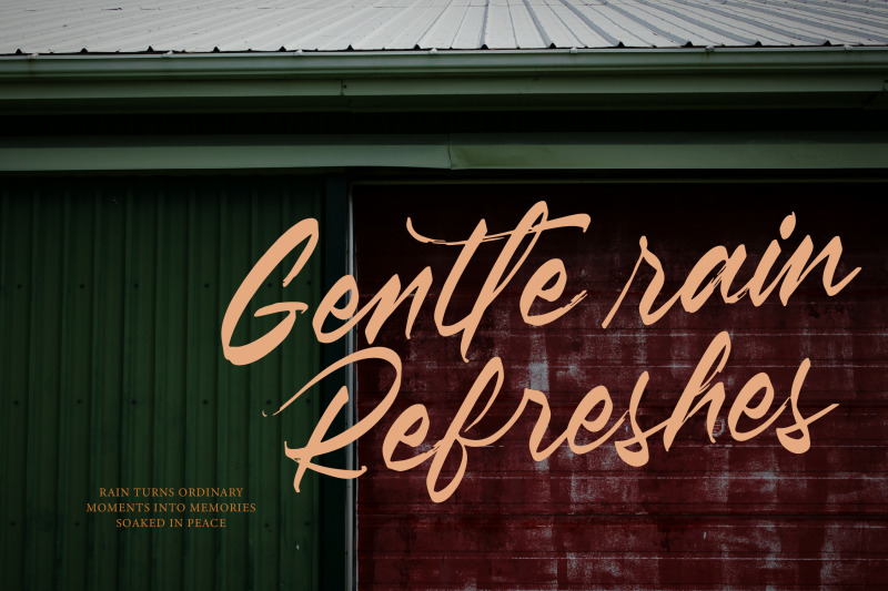 pluretta-vintage-modern-brush-font