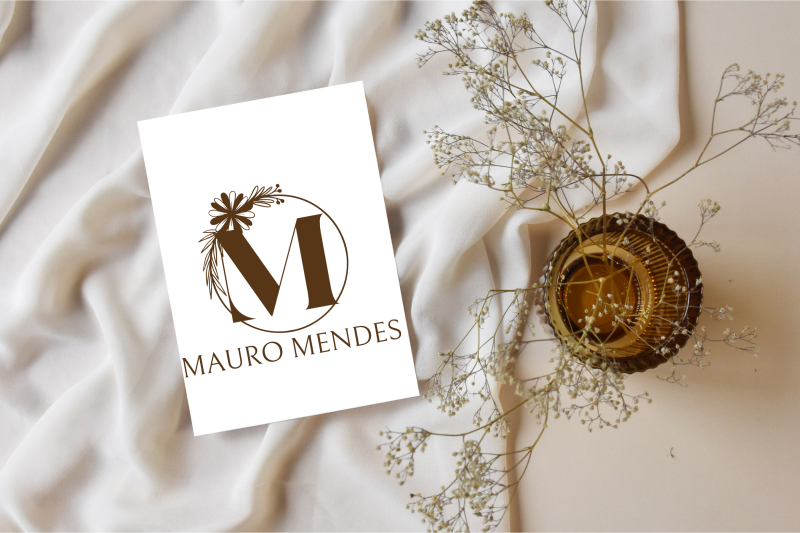 crest-petal-monogram