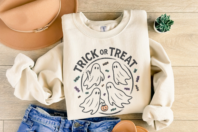 trick-or-treat-png-cute-halloween-ghosts-art-spooky-candy-design-ki