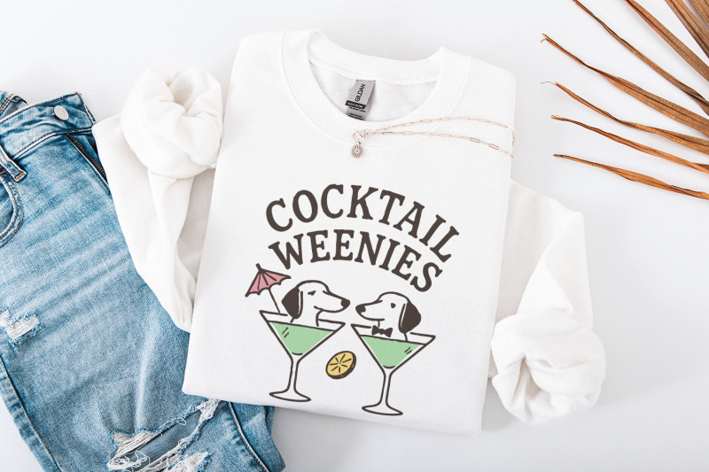 cocktail-weenies-png-tee-dachshund-dogs-in-martini-glasses-cute-digit
